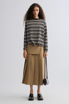 Shapeable Stripe T-shirt Black and Beige