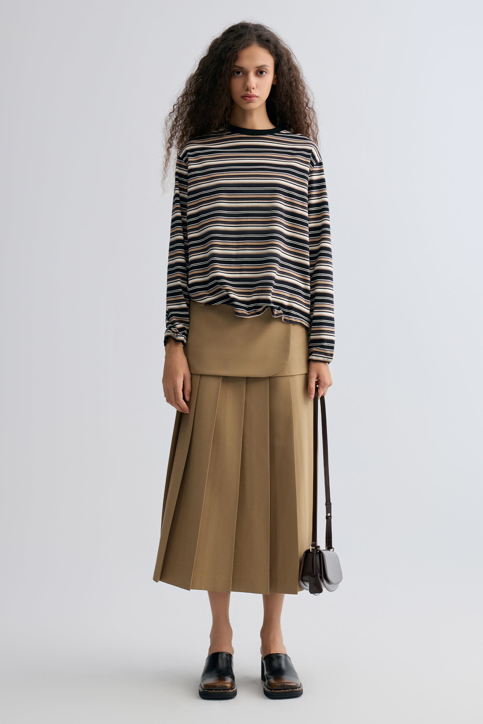 Shapeable Stripe T-shirt Black and Beige