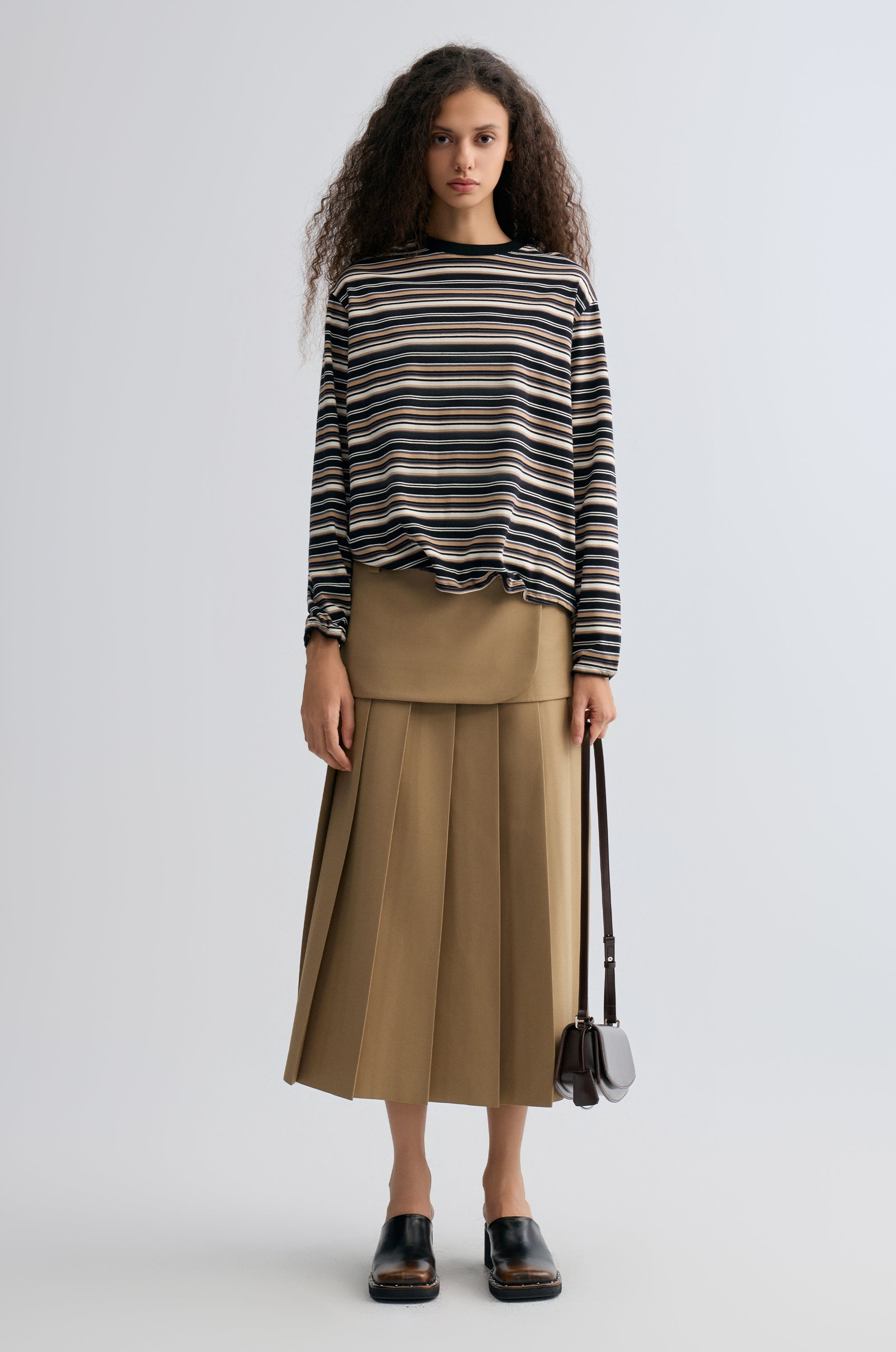 Shapeable Stripe T-shirt Black and Beige