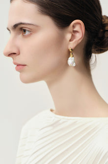 Sera gold-pleated sterling silver and pearls earrings