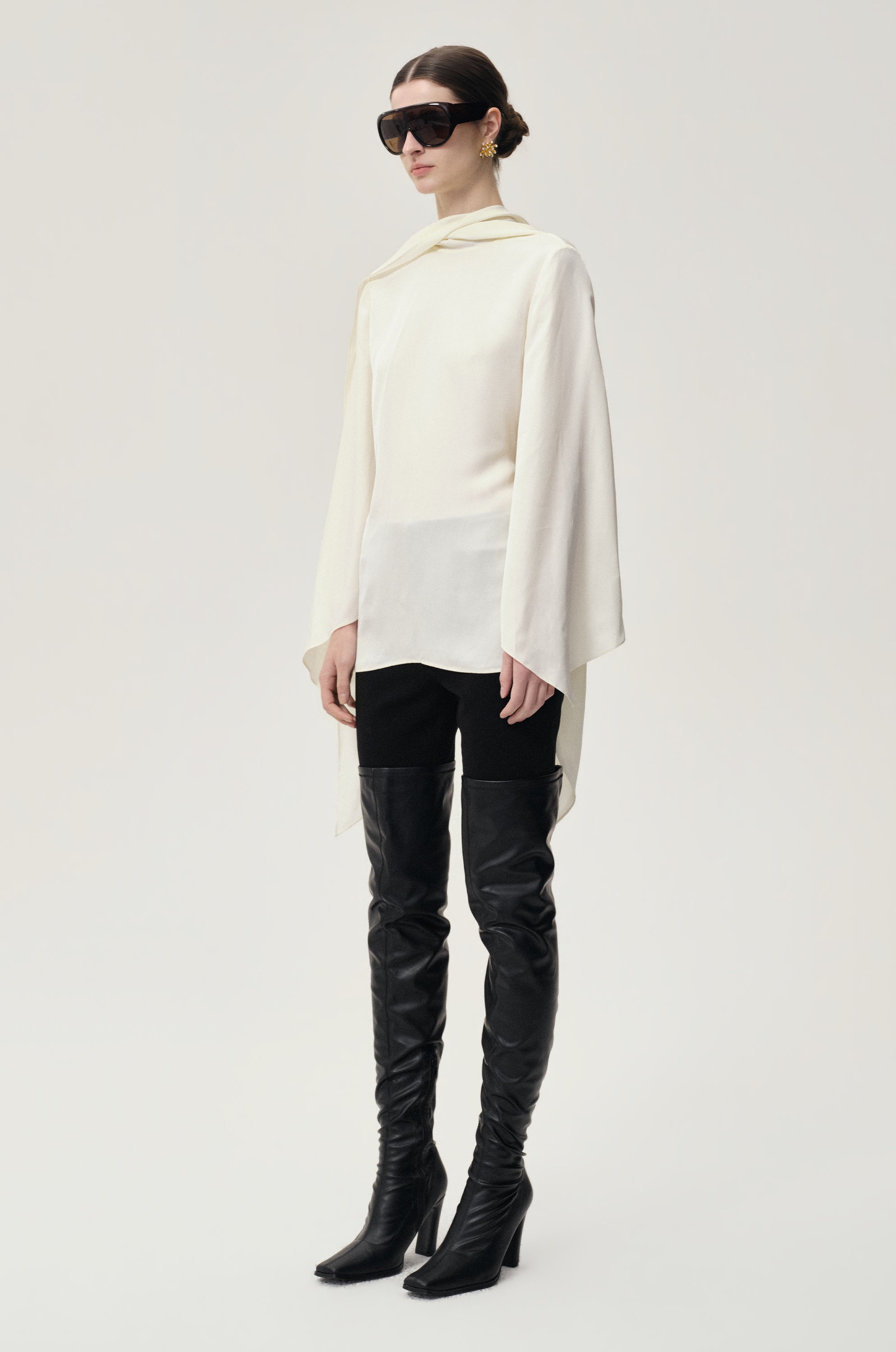 Reversible Scarf Blouse Ecru
