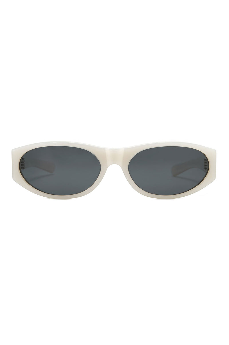 Winona Oval Sunglasses-White