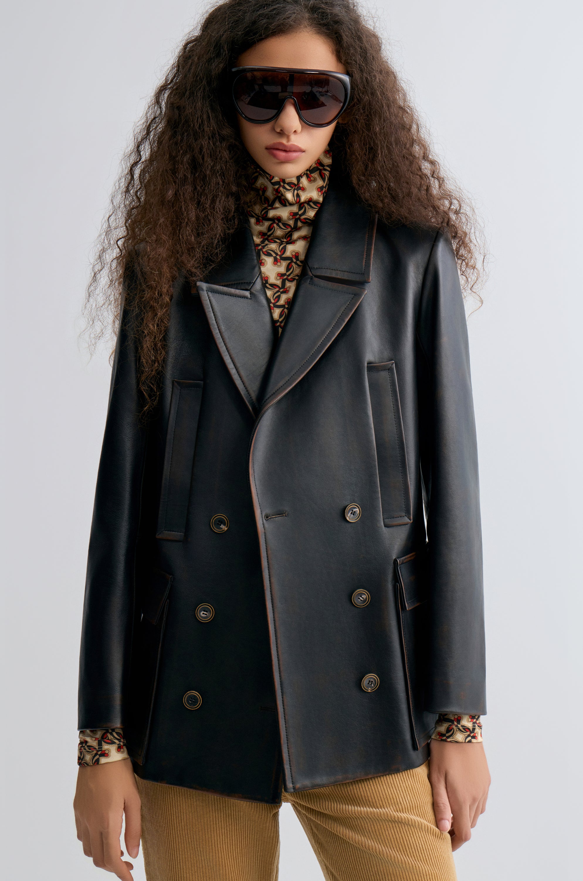 Double breasted Leather Jakcet | Front Row Shop