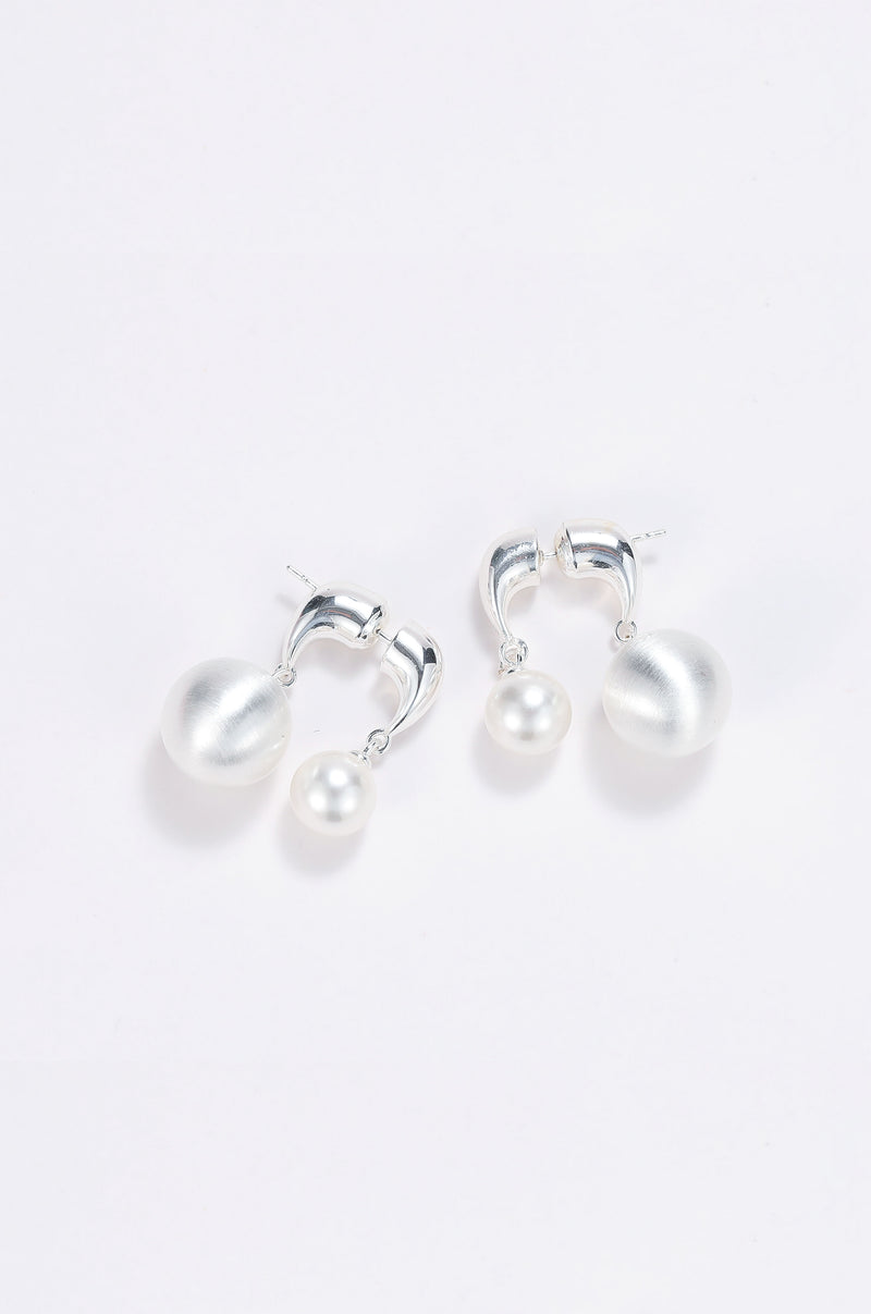 Reversible silver pearl hoop earrings