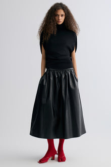 Mousse Circular Tee Black