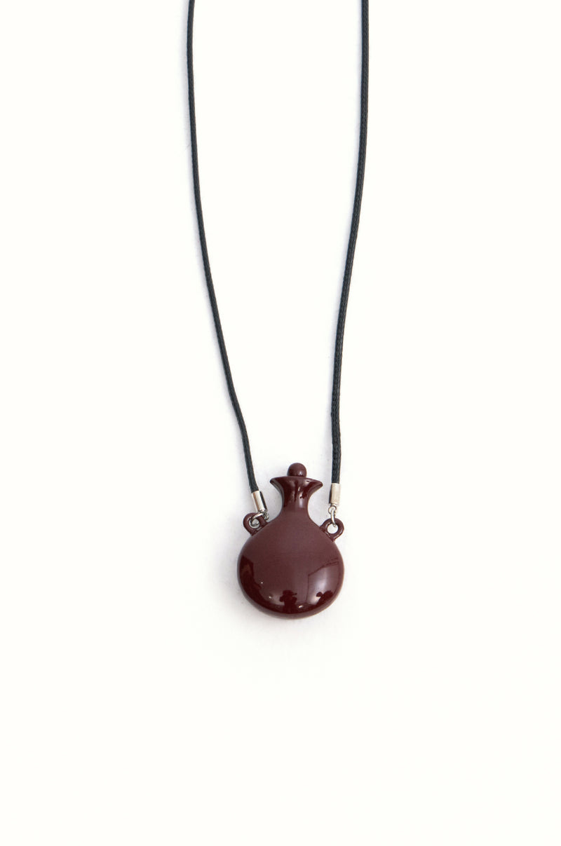 Flask-shaped Pendant Necklace Burgundy
