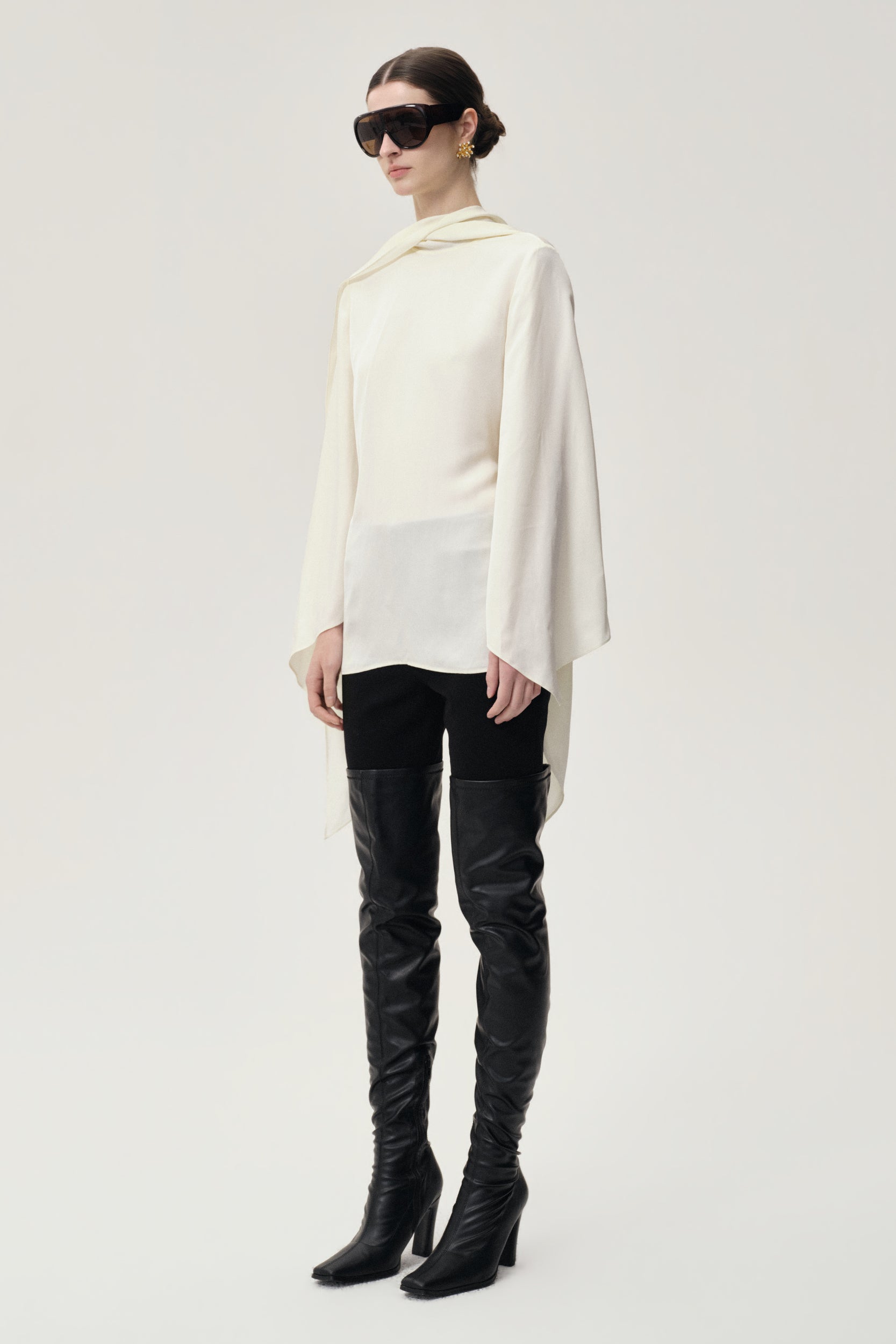 Reversible Scarf Blouse Ecru