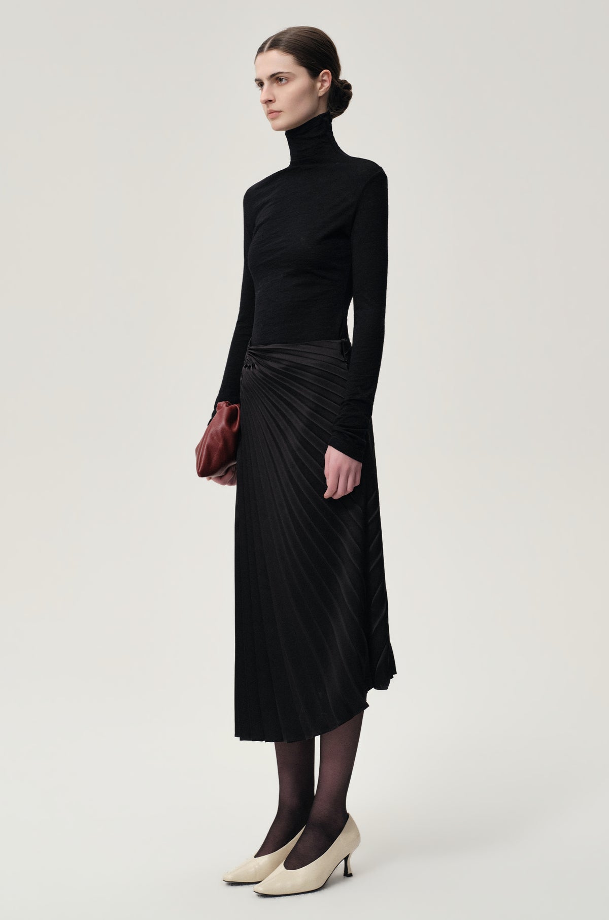 Asymmetrical Pleated Skirt Black