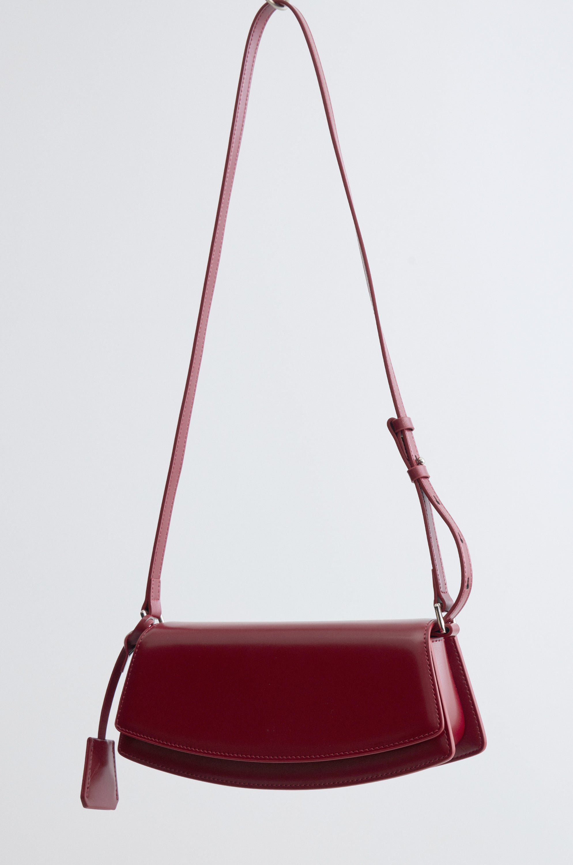 90s Utility Shoulder Bag Raisin