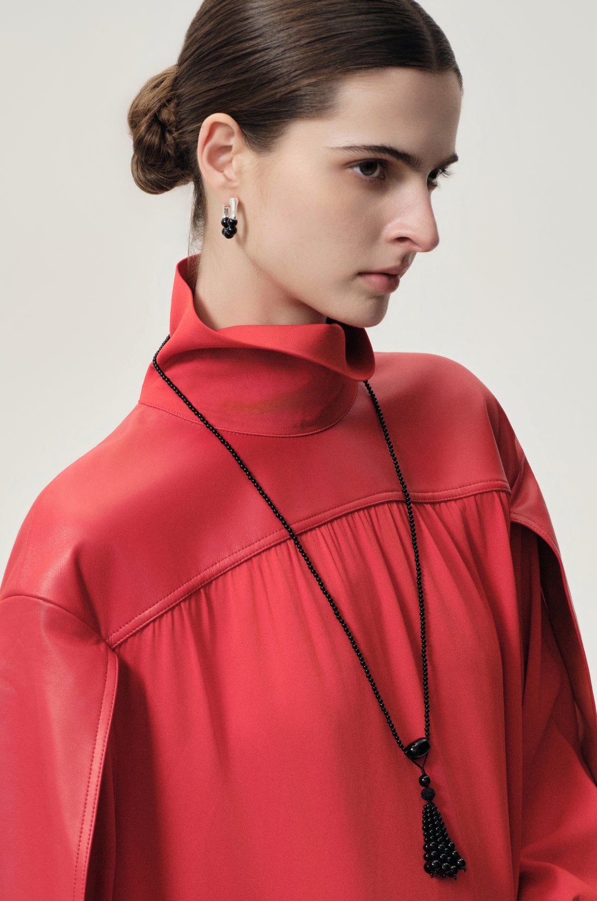 Magma silver onyx hoop earrings
