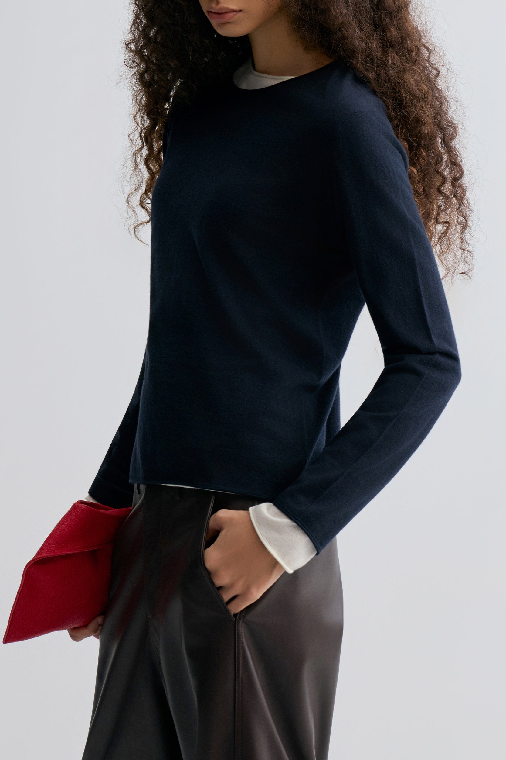 Cloudlike Knit Soft Crewneck Ink Blue