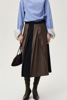 Pleated Color-block Skirt Navy