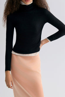 Wholegarment Fine Turtleneck Black