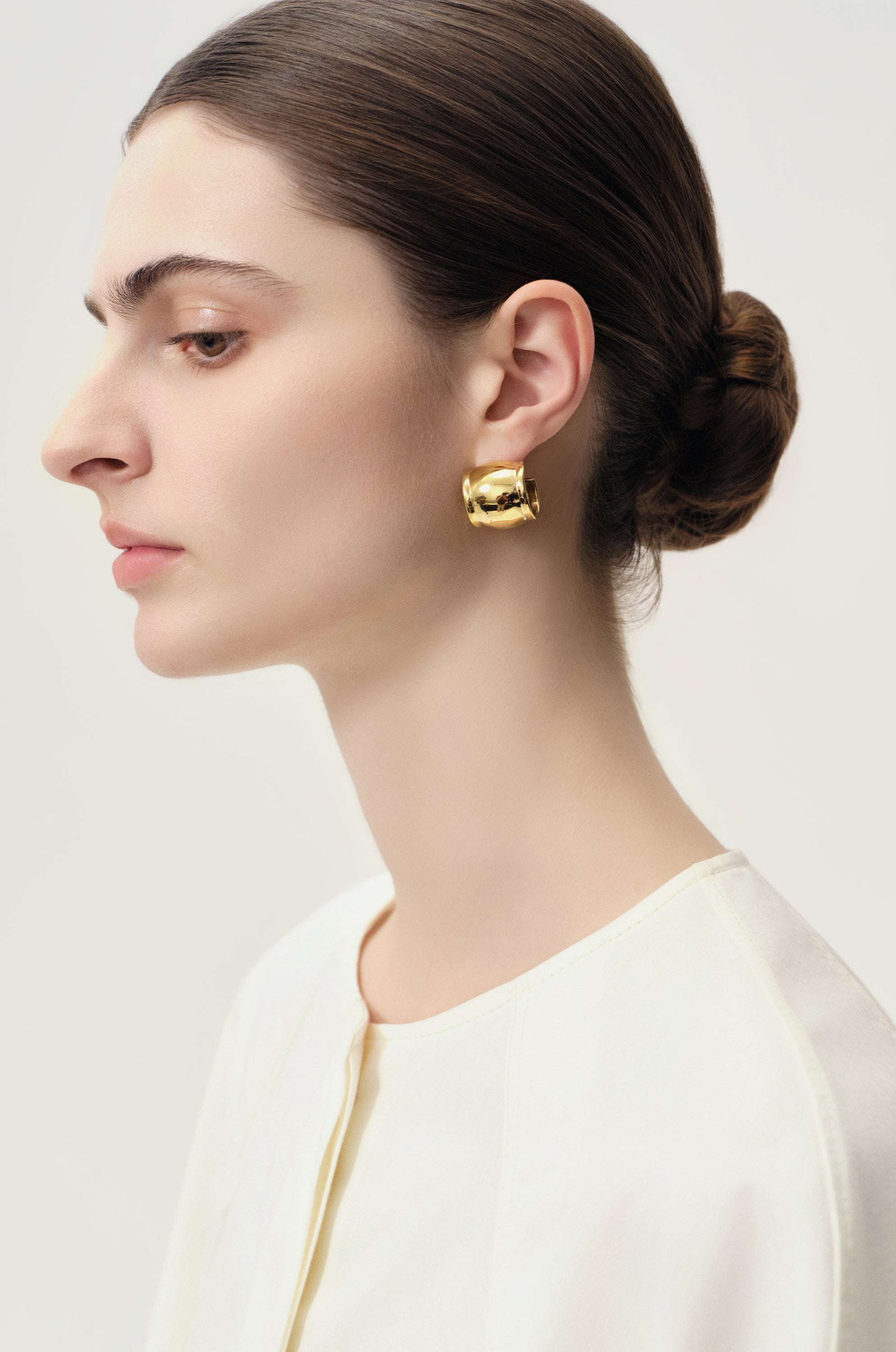 Wide hoop earrings
