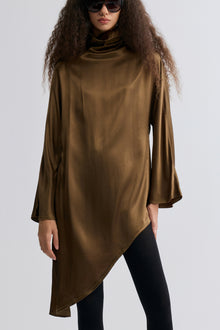 Asymmetric Slouch-neck Blouse