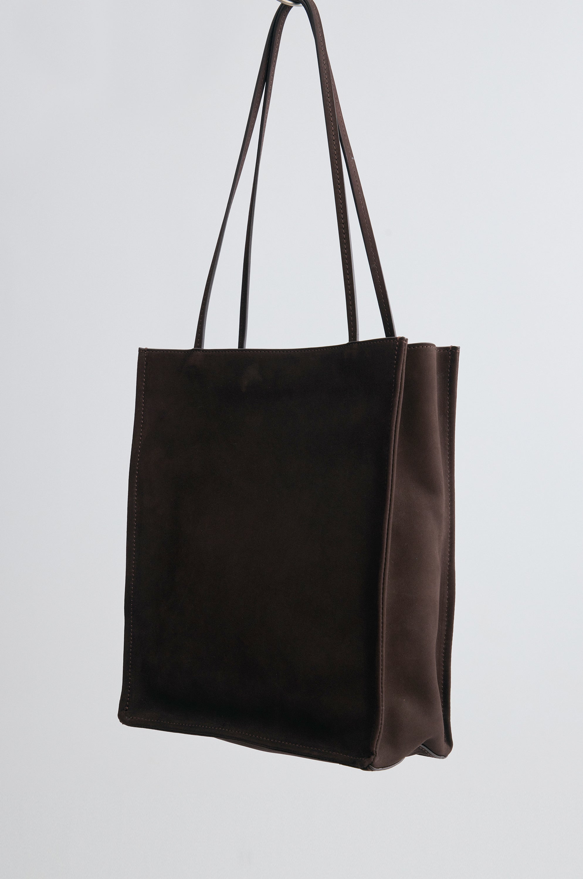 Metro Tote Bag in Suede Deep Brown