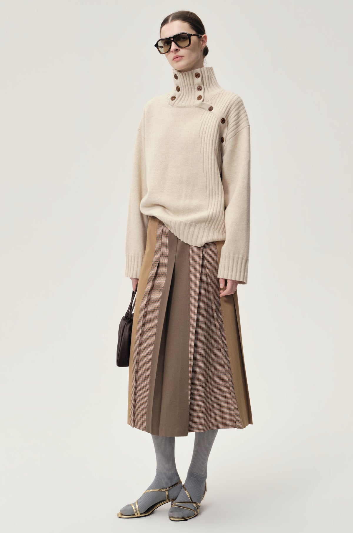 Vicky Turtleneck in Wool and Cashmere Oat Milk