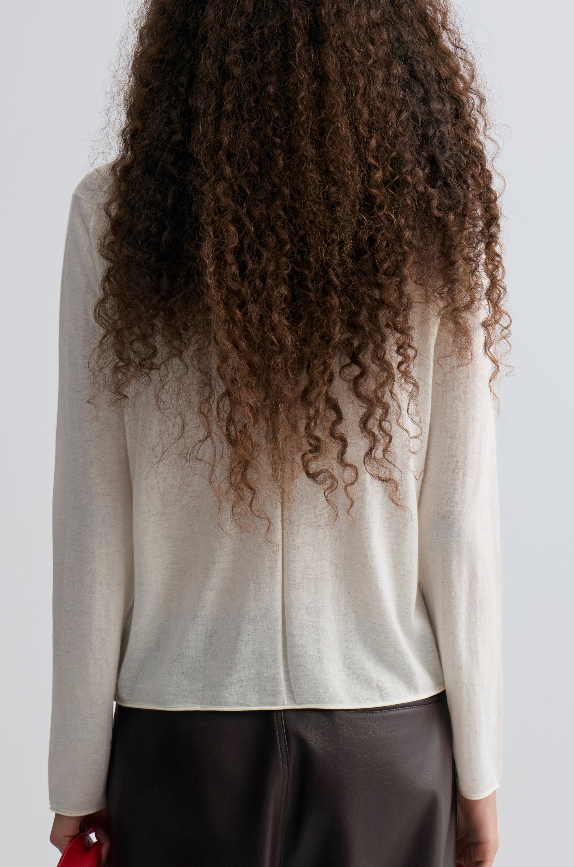 Cloudlike Knit Soft Crewneck Off-white