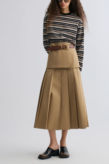 Double-layered Pleated Gabardine Skirt Camel
