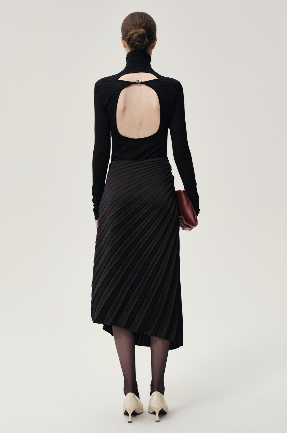 Asymmetrical Pleated Skirt Black