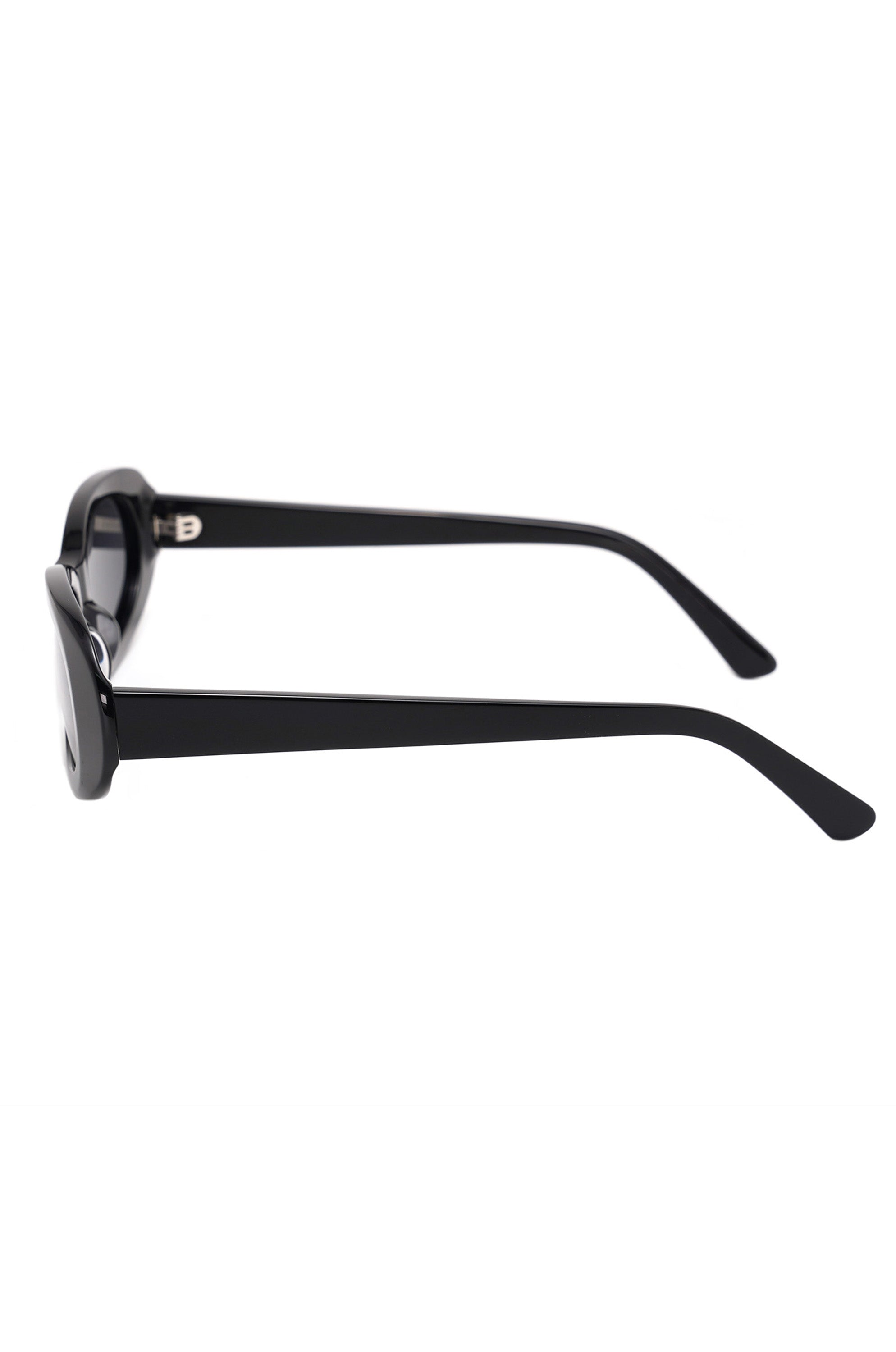 Audrey Oval-frame Sunglasses-Black