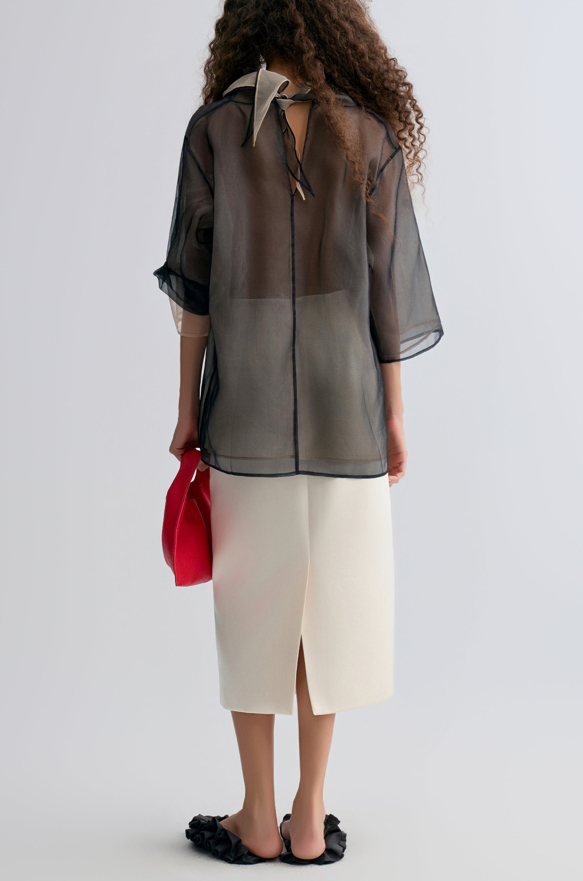 Two-tone Reversible Organza Blouse in silk Black