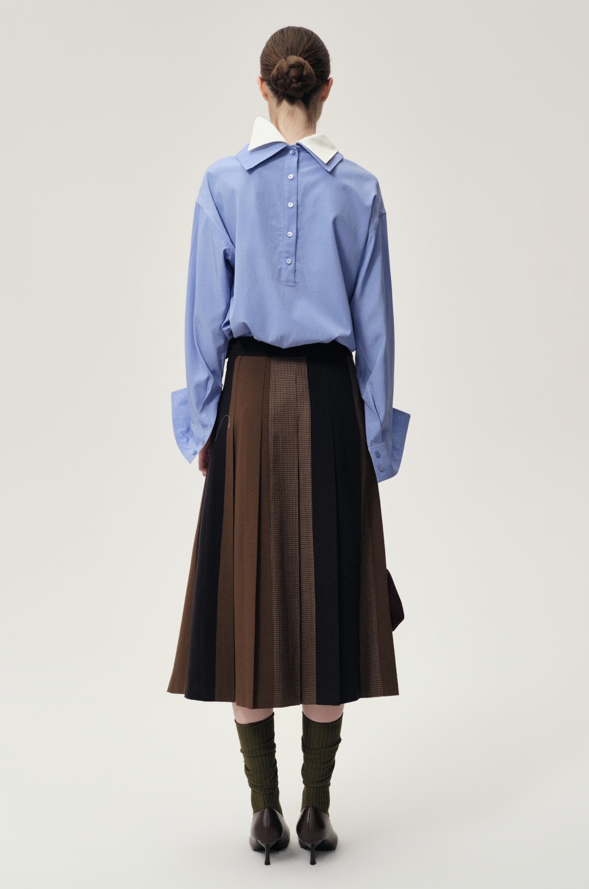 Pleated Color-block Skirt Navy