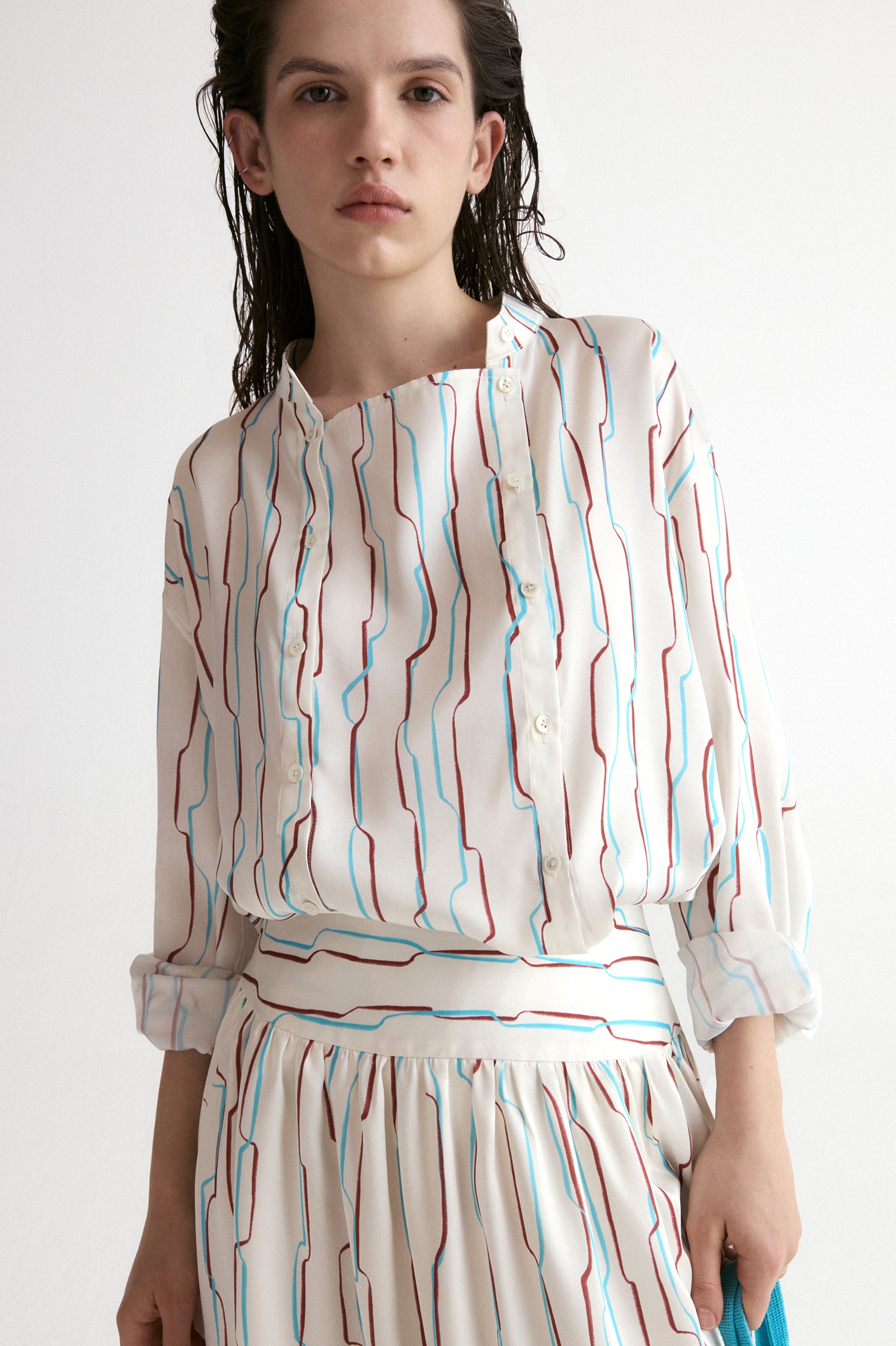 Santorini Twisted Shirt in Viscose Silk