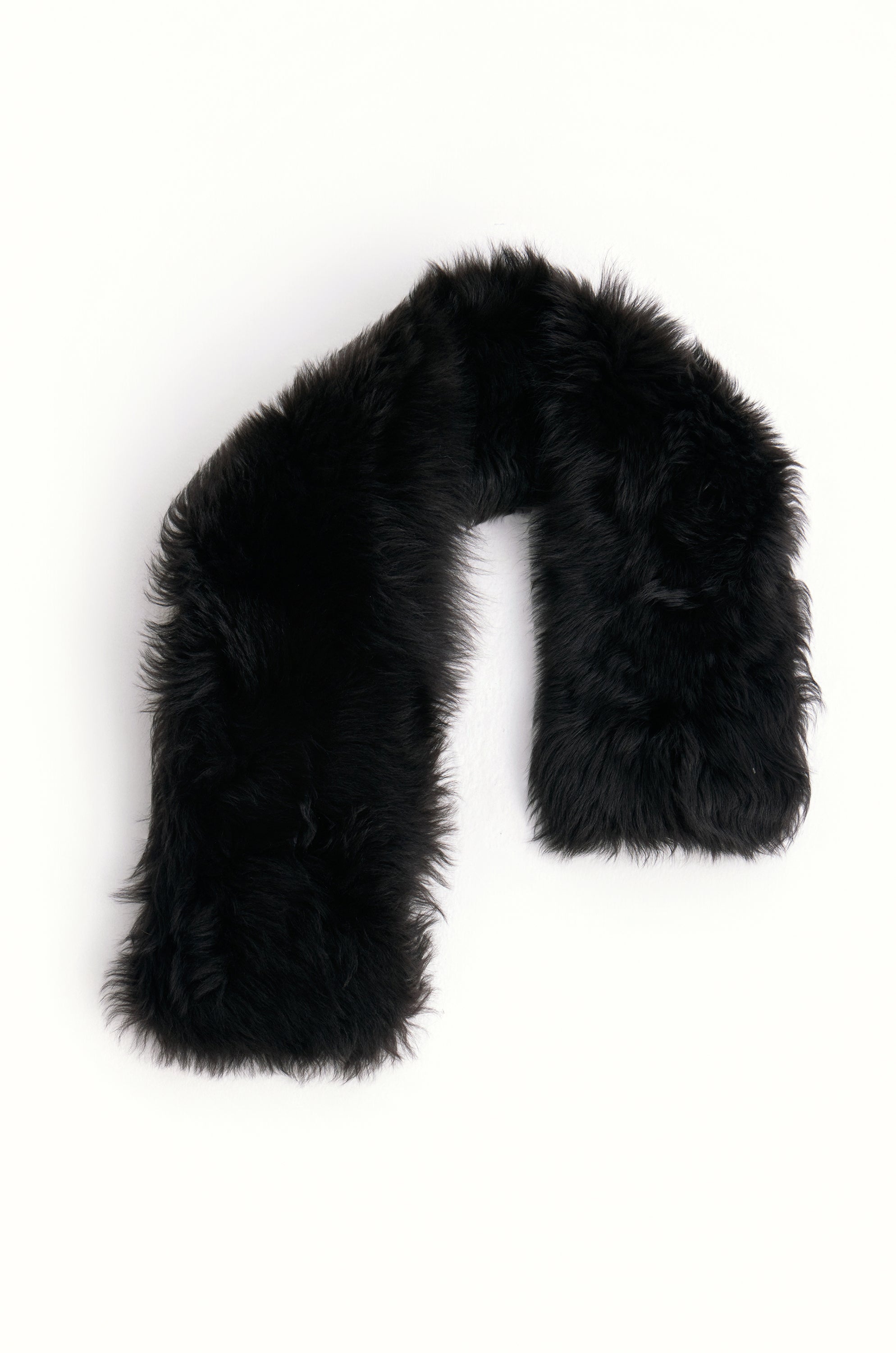 Verve Toscana Shearling Scarf Black