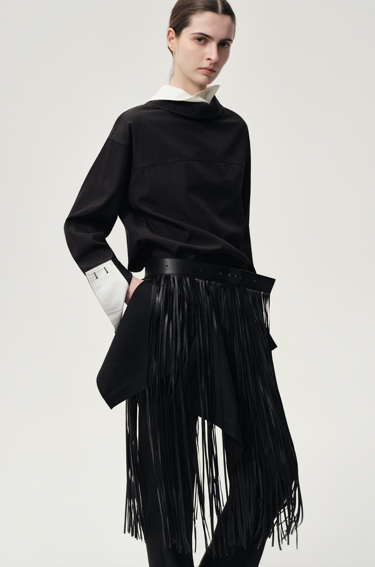 Double-layer Collar Shaped Shirt Black/White