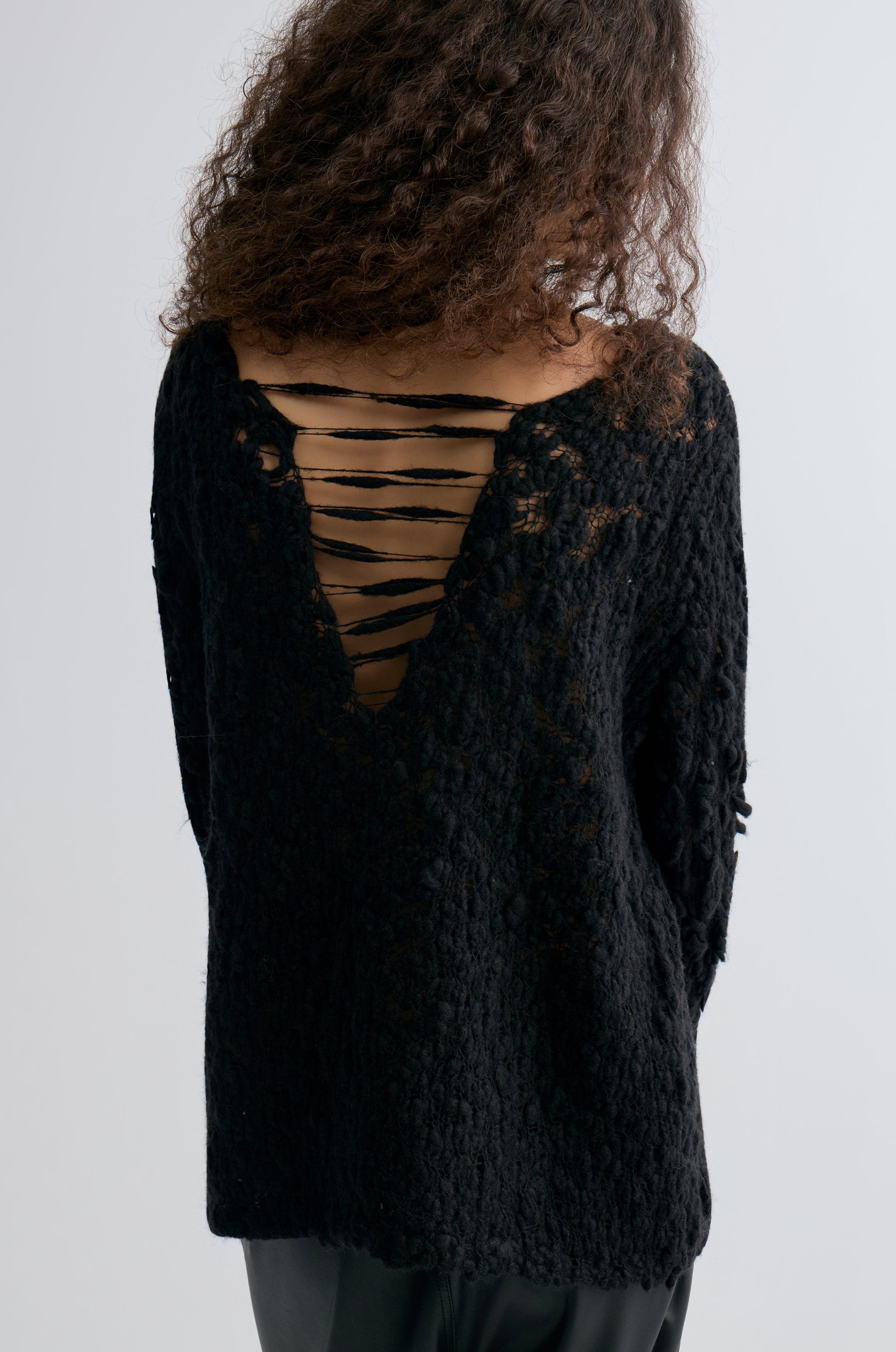 Textured Chunky-knit Sweater Black