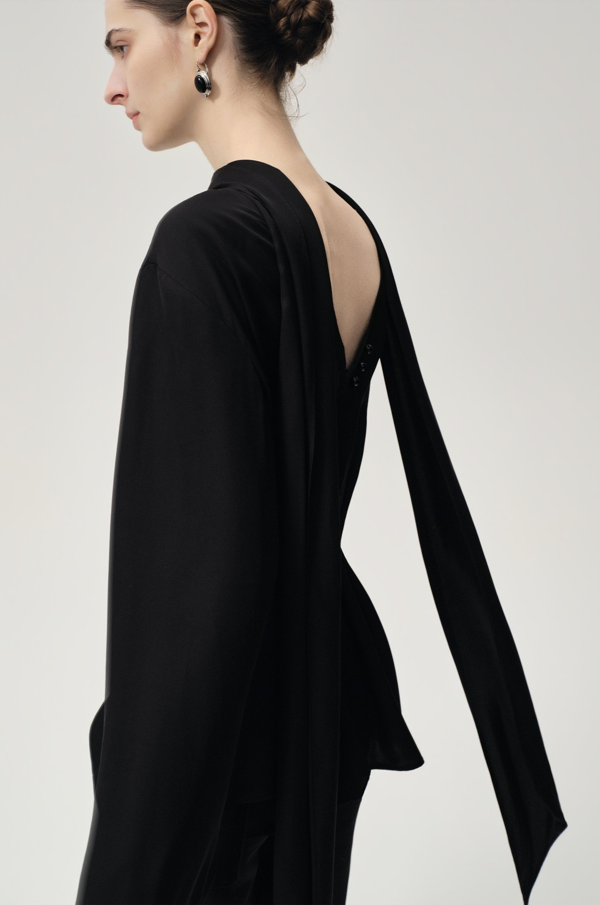 Reversible Scarf Blouse Black
