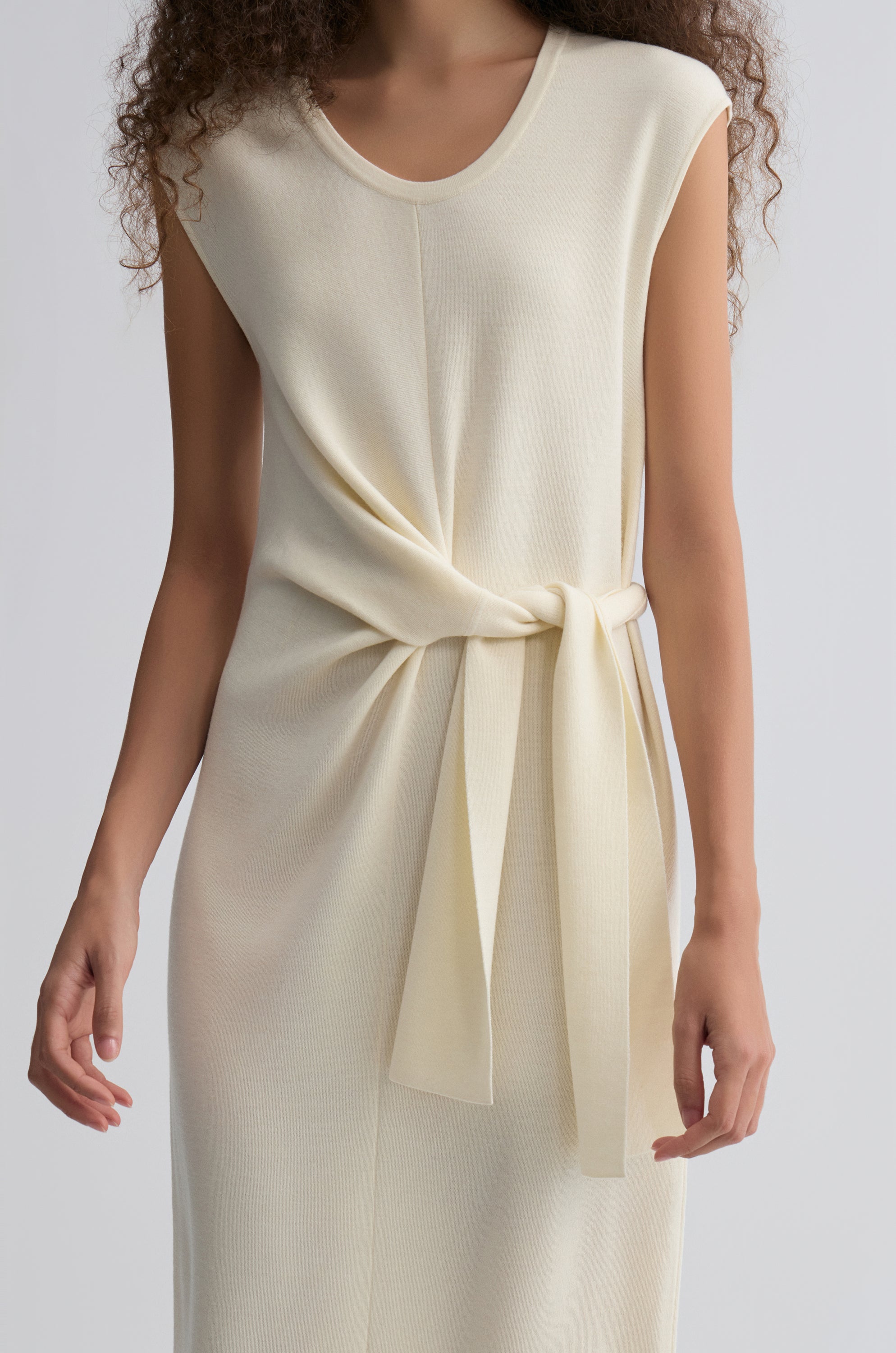 Knot-detail Knitted dress in Merino Wool Cream