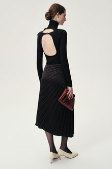 Asymmetrical Pleated Skirt Black