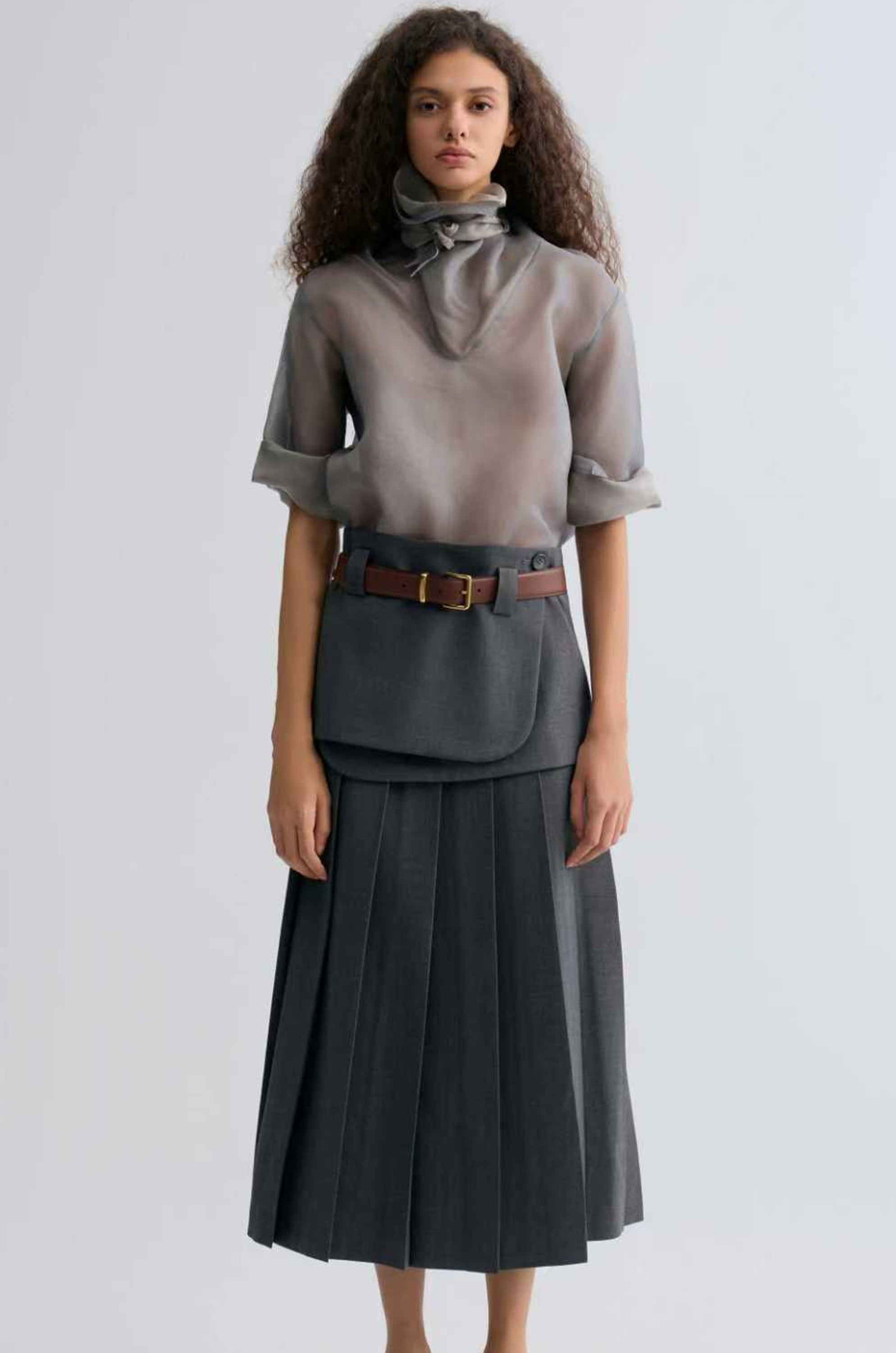 Two-tone Reversible Organza Blouse in silk