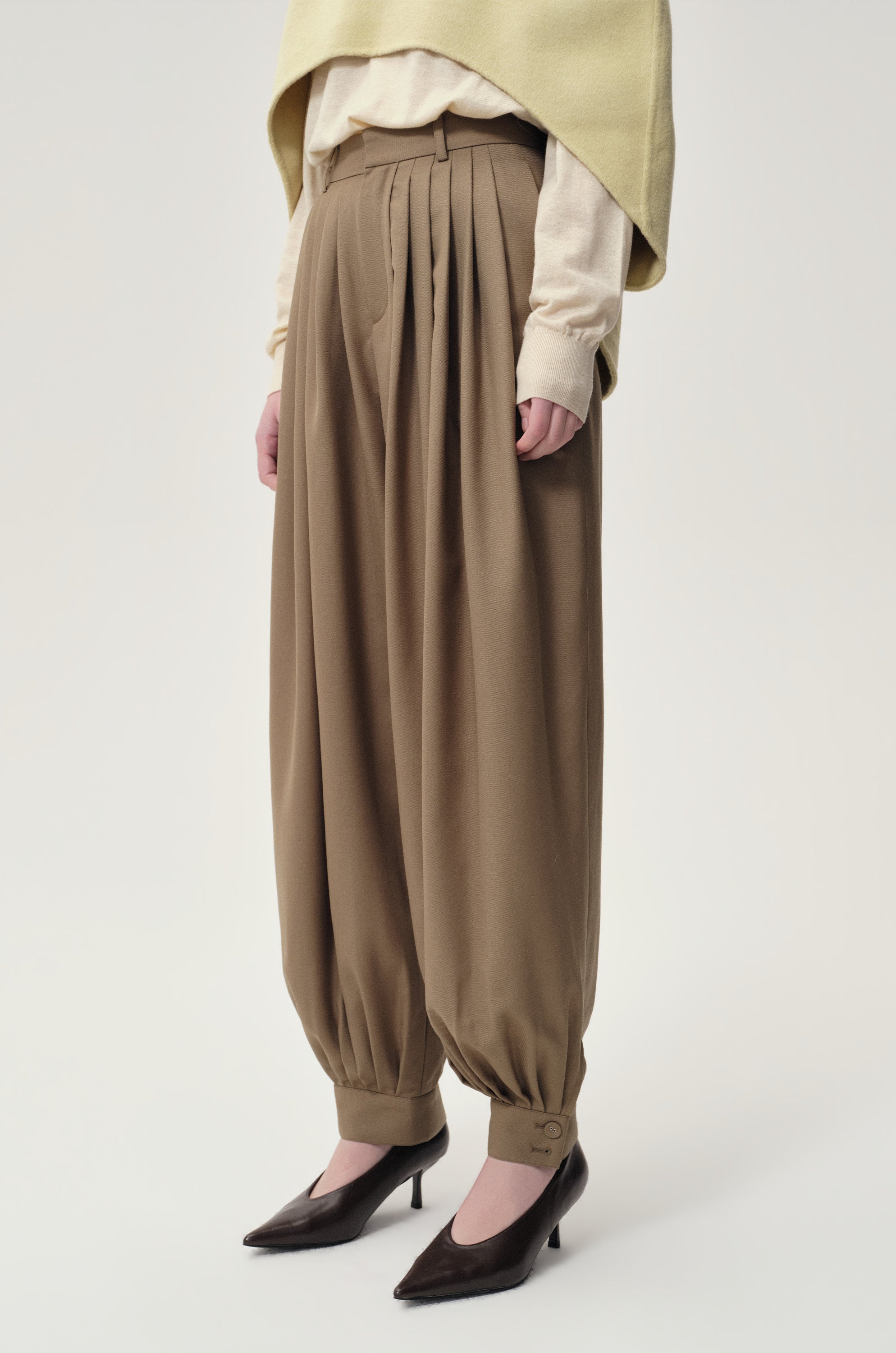 Balloon Pleat Trousers Pepper