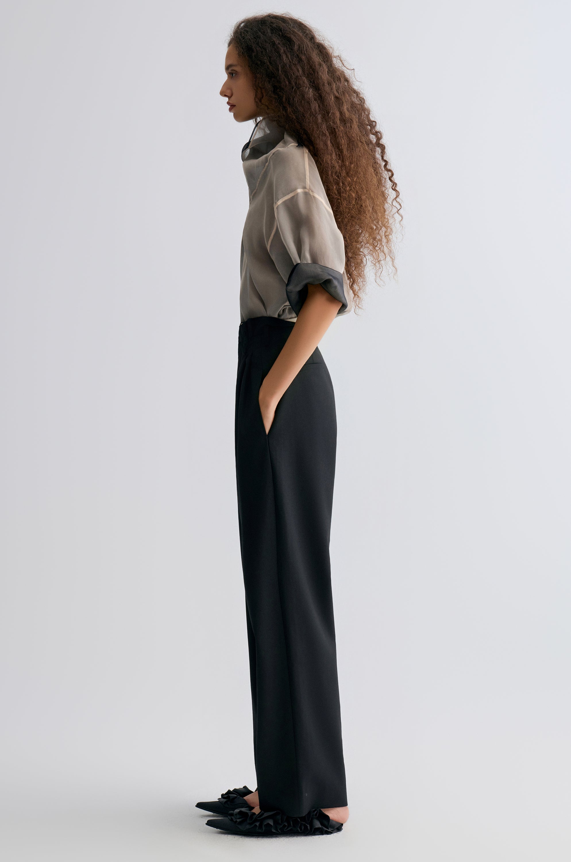 Two-tone Reversible Organza Blouse in silk Black