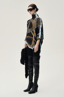 Scarf Print Top Black/Blue