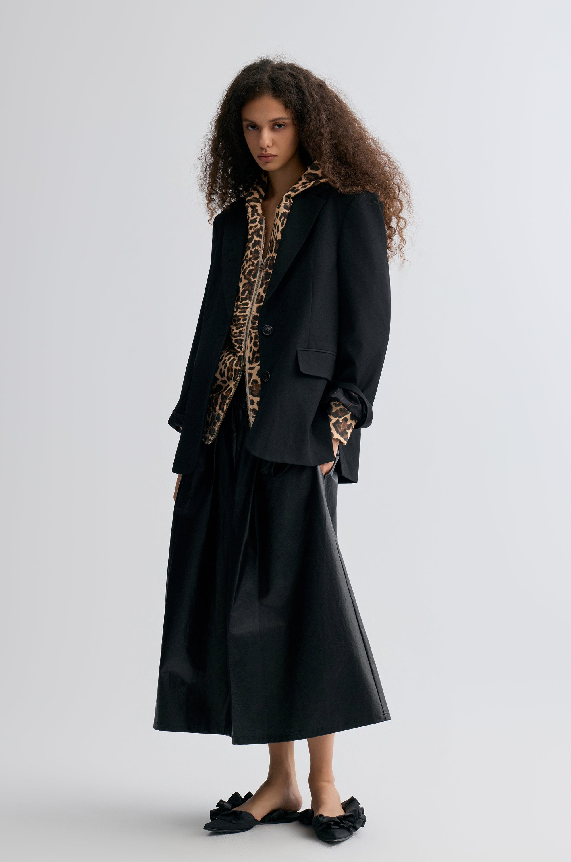 Boxy Single-Breasted Blazer Black