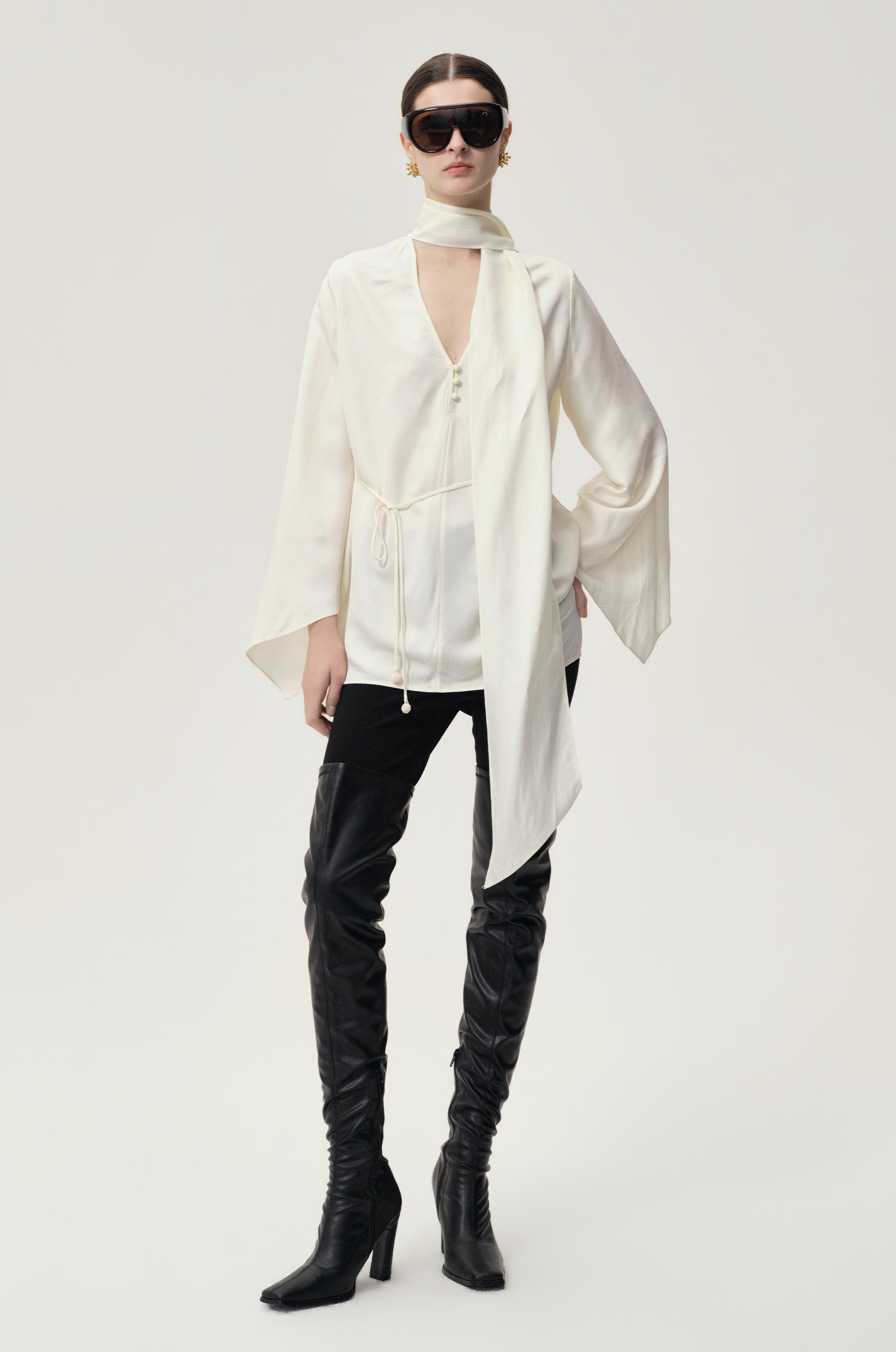 Reversible Scarf Blouse Ecru
